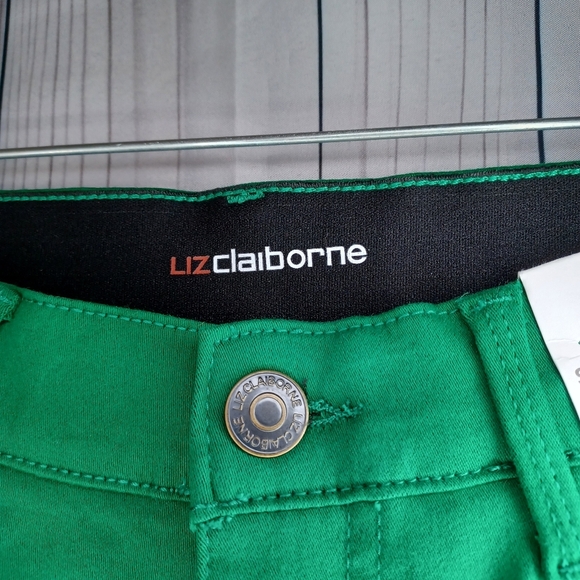 Liz Claiborne Sara Mid-Rise Crop Pants - Picture 2 of 14